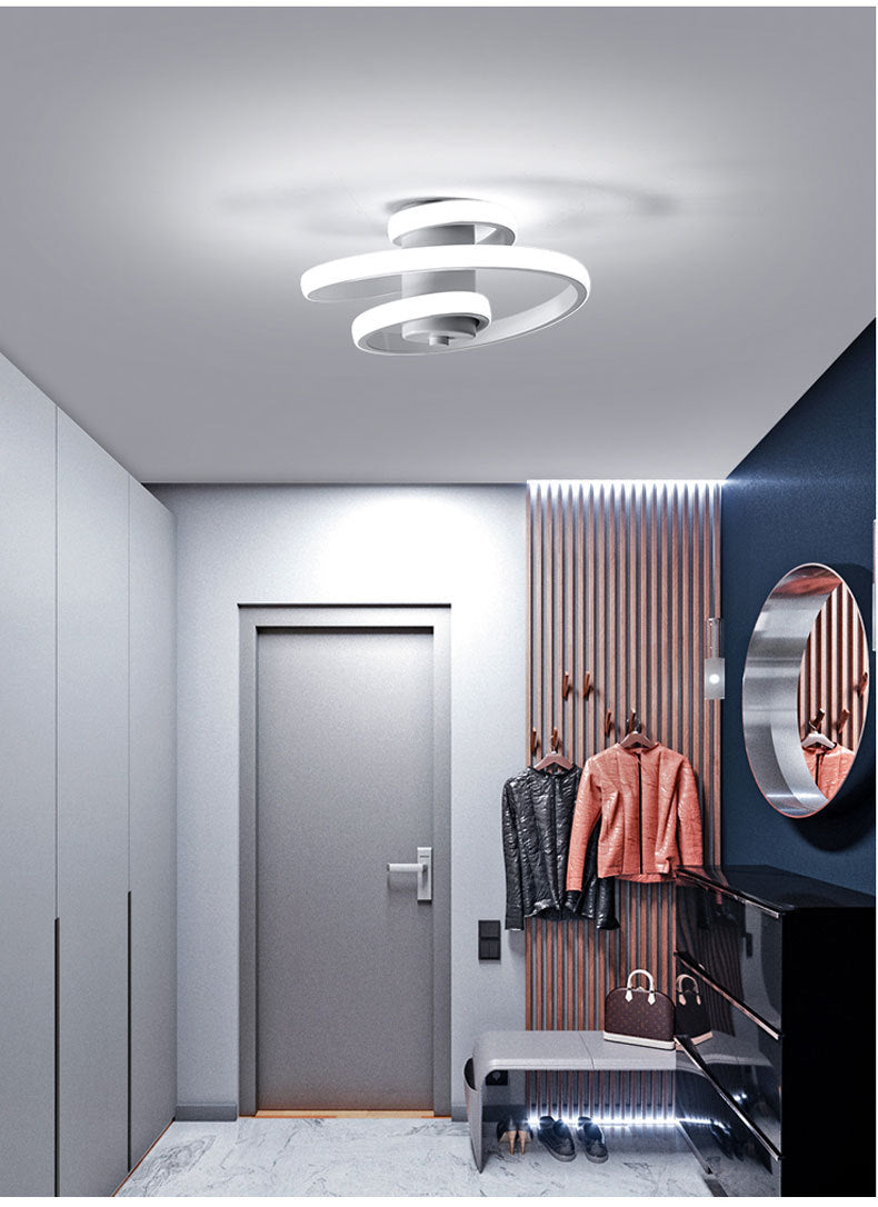 Lámpara de techo con iluminación LED de metal sencilla y moderna.