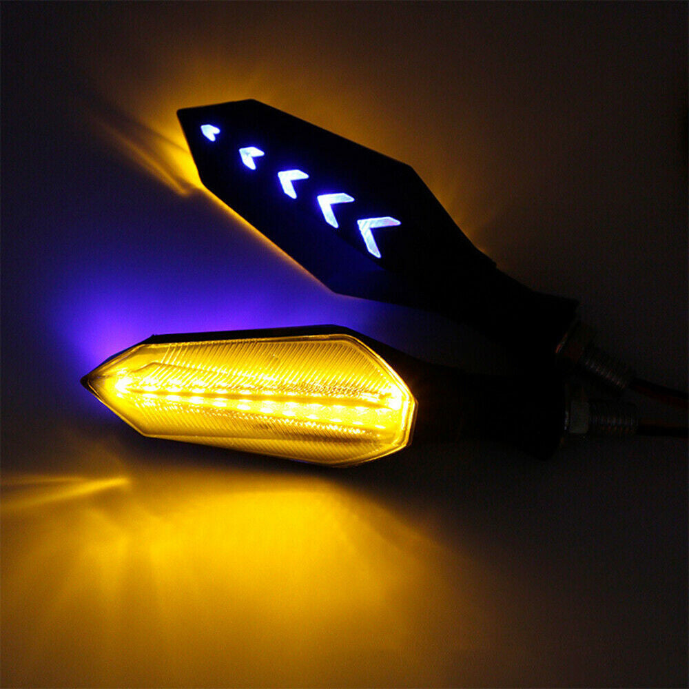 Señal de giro LED de colores con forma de flecha